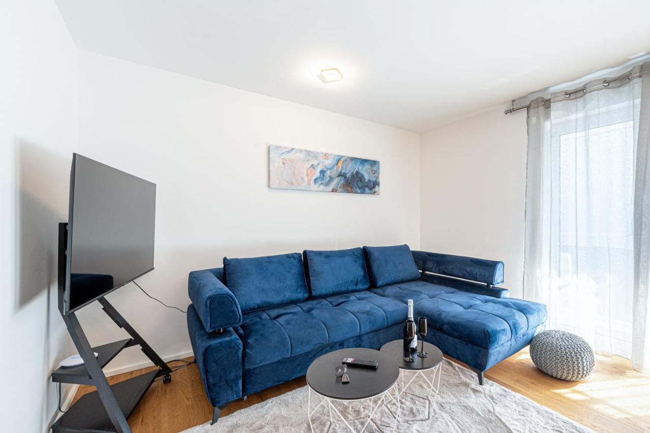 Lit Living: Luxus - Box Spring - Parking - Terrace Ludwigshafen am Rhein