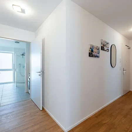 Ferienwohnung Lit Living: Luxus - Box Spring - Parking - Terrace Ludwigshafen am Rhein Exterior foto