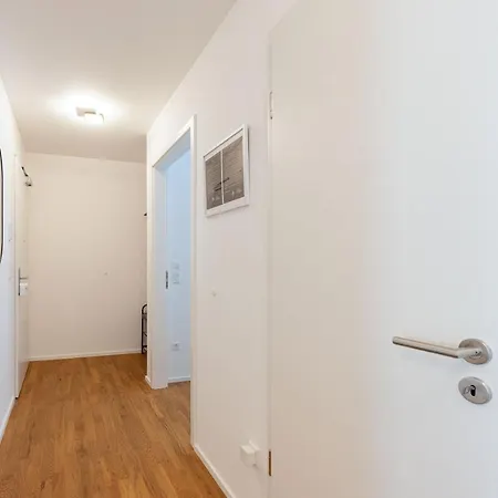 Ferienwohnung Lit Living: Luxus - Box Spring - Parking - Terrace Ludwigshafen am Rhein Exterior foto